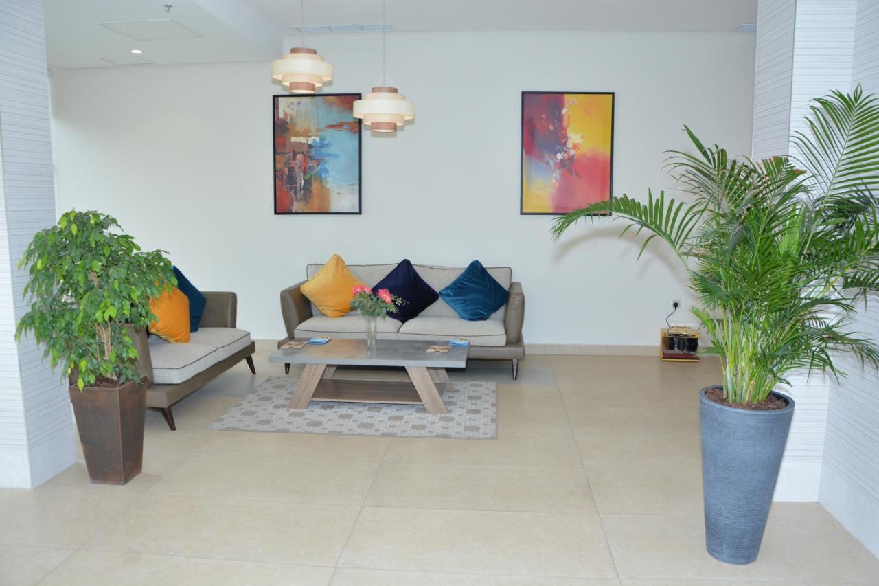 Hostel The Lofts Kuwait Fintas Kuwait City Exterior foto